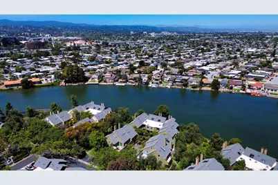 1054 Shoreline Dr, San Mateo, CA 94404 - Photo 2