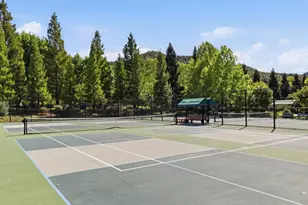 2521 Blairgowery Ct, Gilroy, CA 95020 - Photo 44