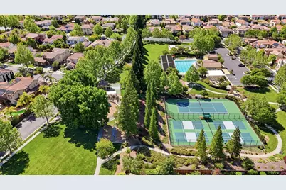 2521 Blairgowery Ct, Gilroy, CA 95020 - Photo 48