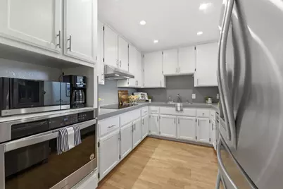 656 Cedar St 3, San Carlos, CA 94070 - Photo 12