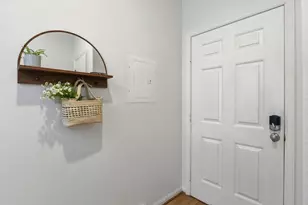 656 Cedar St 3, San Carlos, CA 94070 - Photo 6