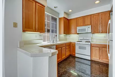 2287 Woodset Dr, San Jose, CA 95116 - Photo 20