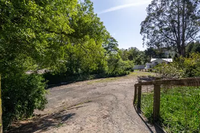 2570 Purisima Creek Rd, Half Moon Bay, CA 94019 - Photo 56