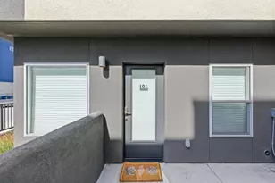 220 Waters Park Cir 101, San Mateo, CA 94403 - Photo 36