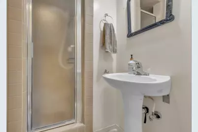 906 Bautista Dr, Salinas, CA 93901 - Photo 16