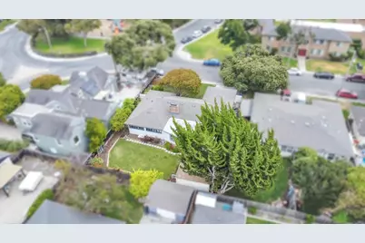 906 Bautista Dr, Salinas, CA 93901 - Photo 32