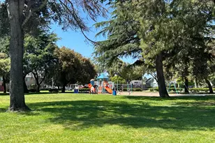906 Bautista Dr, Salinas, CA 93901 - Photo 30