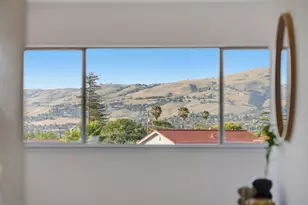 4199 Loganberry Dr, San Jose, CA 95121 - Photo 32