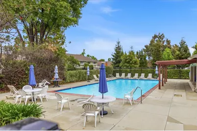 10893 Northfield Sq, Cupertino, CA 95014 - Photo 58