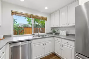 10893 Northfield Square, Cupertino, CA 95014 - Photo 24