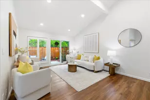 10893 Northfield Square, Cupertino, CA 95014 - Photo 2