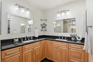 2372 Apsis Ct, San Jose, CA 95124 - Photo 20