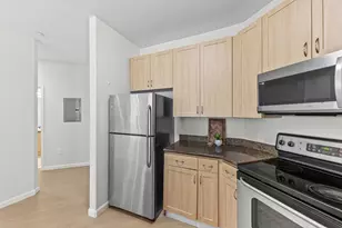 1121 40th St 1301, Emeryville, CA 94608 - Photo 22
