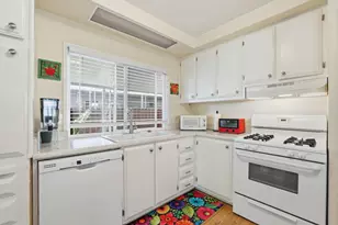 100 La Paz 100, Campbell, CA 95008 - Photo 14