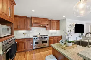2465 Fenian Dr, Campbell, CA 95008 - Photo 14