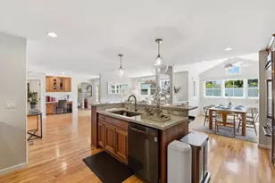2465 Fenian Dr, Campbell, CA 95008 - Photo 16