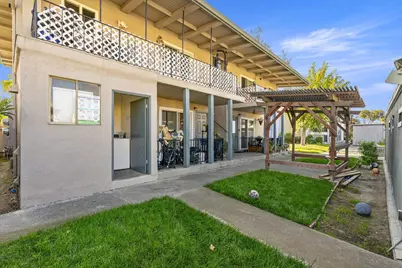 1799 Bradford Way, San Jose, CA 95124 - Photo 8