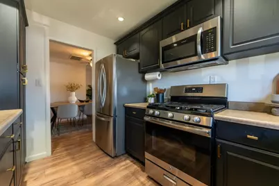 1825 Wilshire Blvd, San Jose, CA 95116 - Photo 24