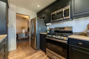 1825 Wilshire Blvd, San Jose, CA 95116 - Photo 24