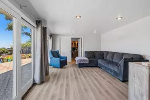 15761 E Alta Vista Wy, San Jose, CA 95127 - Photo 32