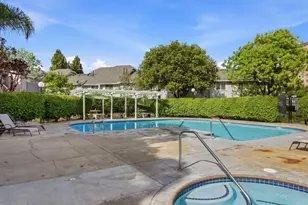 354 Shadow Run Dr, San Jose, CA 95110 - Photo 28
