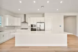 1549 Base Ct, Dixon, CA 95620 - Photo 8