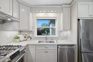 1500 Brookdale Dr, San Jose, CA 95125 - Photo 10
