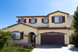 1011 El Cerro Dr, Hollister, CA 95023 - Photo 2