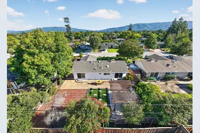 18397 Swarthmore Dr, Saratoga, CA 95070 - Photo 52