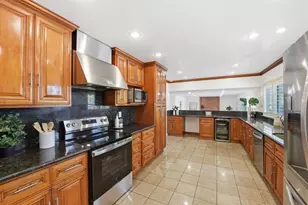 3607 Deedham Dr, San Jose, CA 95148 - Photo 10