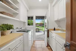 15027 Natalye Rd, Monte Sereno, CA 95030 - Photo 38