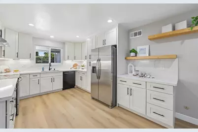 5933 Dunn Ave, San Jose, CA 95123 - Photo 16