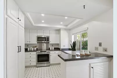 11043 Firethorne Dr, Cupertino, CA 95014 - Photo 6