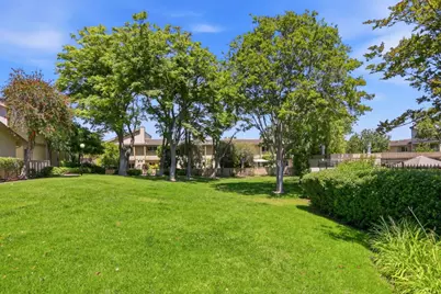11043 Firethorne Dr, Cupertino, CA 95014 - Photo 20