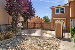 500 Birdsong St, Gilroy, CA 95020 - Photo 4
