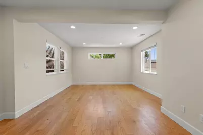 500 Birdsong St, Gilroy, CA 95020 - Photo 8