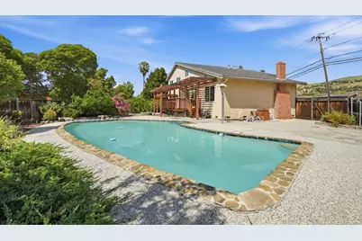 1111 Piedmont Rd, San Jose, CA 95132 - Photo 32