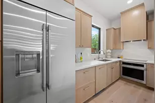 100 Alameda de las Pulgas, Belmont, CA 94002 - Photo 20