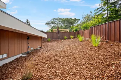100 Alameda De Las Pulgas, Belmont, CA 94002 - Photo 10