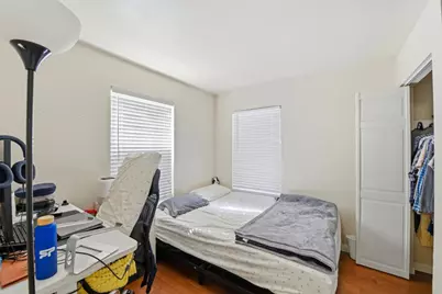 2115 University Ave, Mountain View, CA 94040 - Photo 30