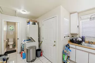 2115 University Ave, Mountain View, CA 94040 - Photo 34