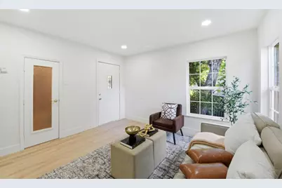 2115 University Ave, Mountain View, CA 94040 - Photo 8