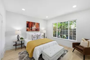 2115 University Ave, Mountain View, CA 94040 - Photo 10