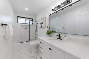 605 Alameda de las Pulgas, Belmont, CA 94002 - Photo 32