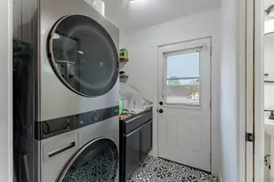 314 Lyndale Ave, San Jose, CA 95127 - Photo 18