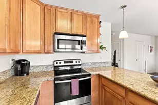 300 Glenwood Cir 258, Monterey, CA 93940 - Photo 6