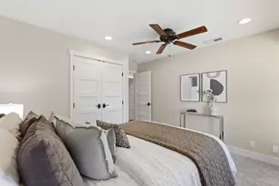 1594 Chambers Dr, San Jose, CA 95118 - Photo 30