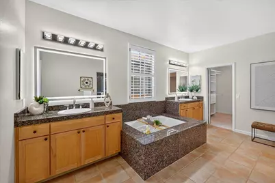 2779 Parasol Ct, San Jose, CA 95125 - Photo 12