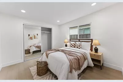 236 Lassen Ave, Mountain View, CA 94043 - Photo 16