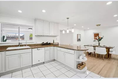4893 Clarendon Dr, San Jose, CA 95129 - Photo 14